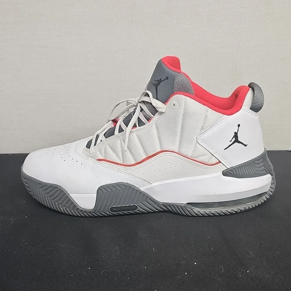 JORDAN STAY LOYAL BASKETBALL SNEAKERS BFPM-11-045